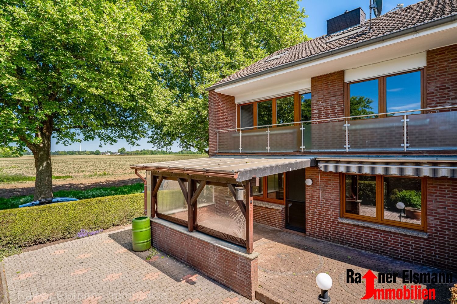 Kleve: Kleve: Charmante Doppelhaushälfte mit Garage in Kleve-Kellen  Kleve: Kleve: Charmante Doppelhaushälfte mit Garage in Kleve-Kellen