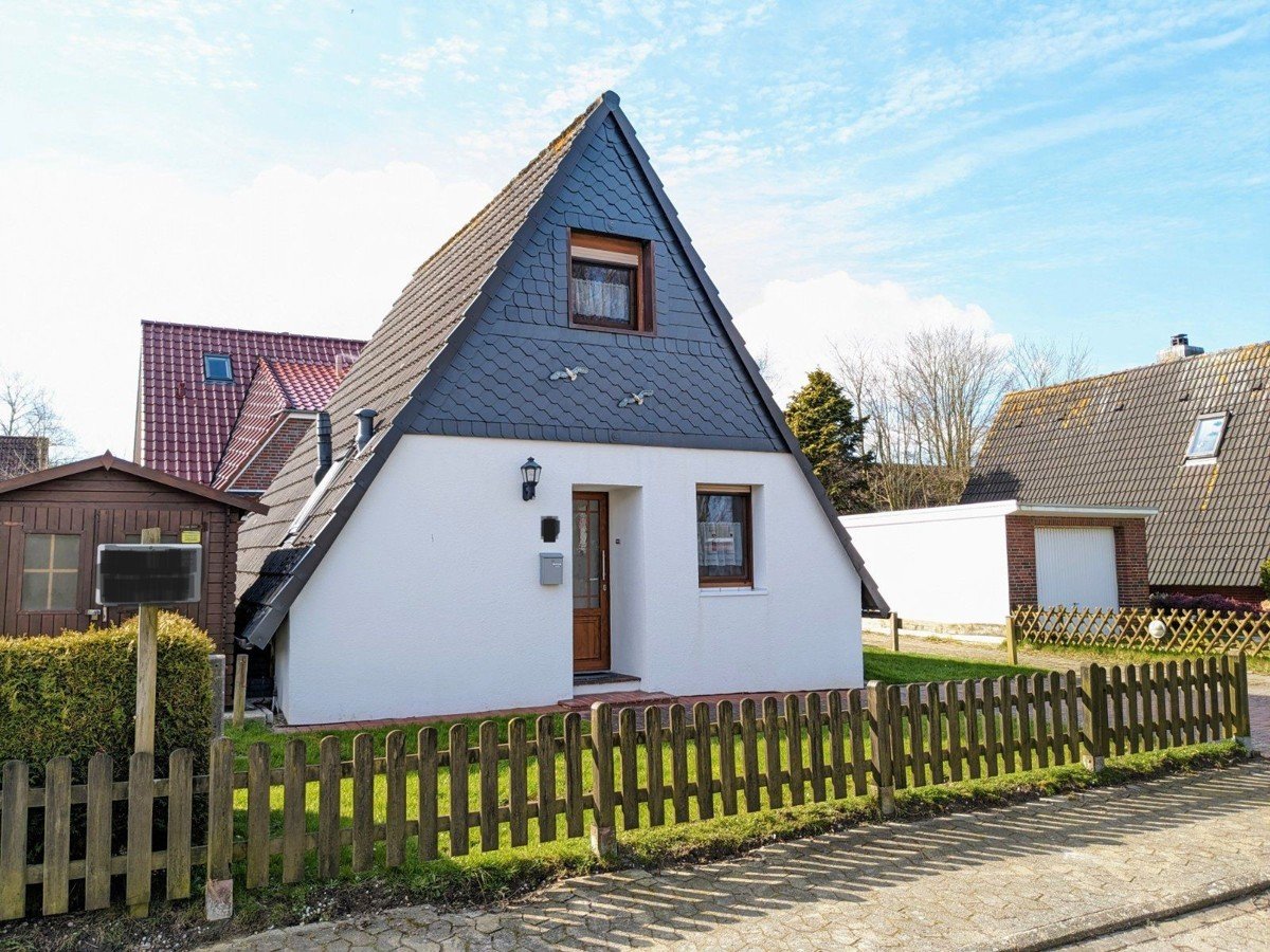 Wittmund / Carolinensiel: Wunderschönes Ferienhaus - Nurdachhaus - in Carolinensiel/Harlesiel an der Nordseeküste Wittmund / Carolinensiel: Wunderschönes Ferienhaus - Nurdachhaus - in Carolinensiel/Harlesiel an der Nordseeküste