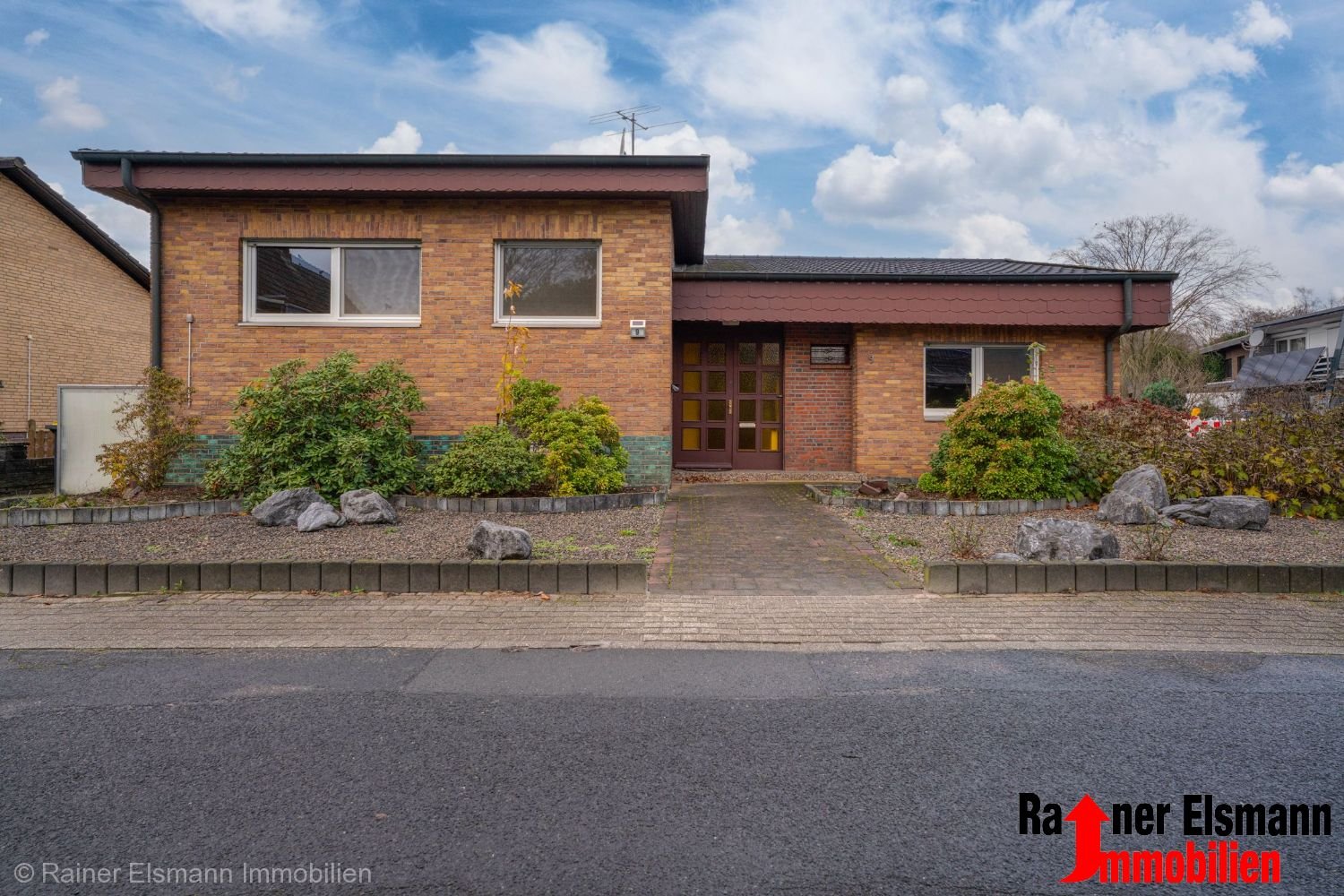 Emmerich am Rhein: Emmerich: Freistehendes Einfamilienhaus in beliebter Lage von Speelberg 