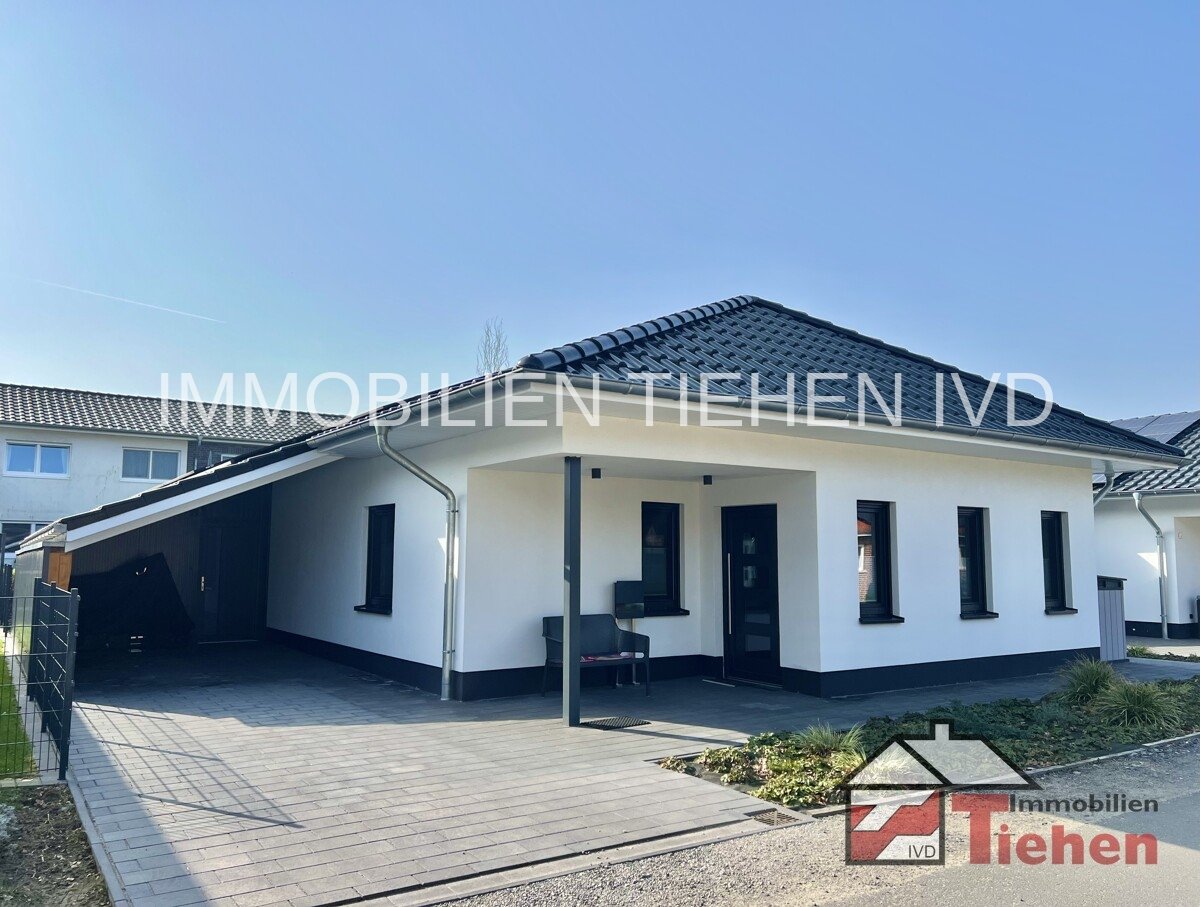 Metelen: Projektierter Neubau Bungalow für komfortables Wohnen auf einer Ebene im KfW 40 Standard 