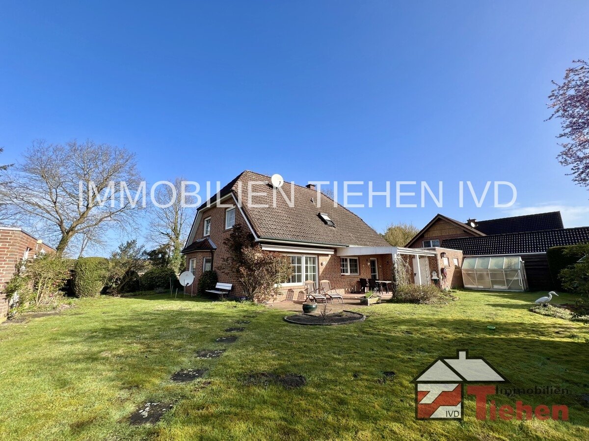 Trautes Heim - Glück allein! Landhaus mit zwei Garagen in ruhiger Lage PROVISIONSFREI! 