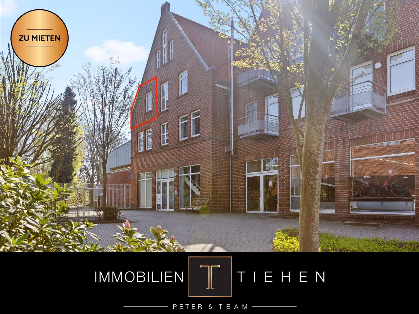 Meppen: Zentral gelegen:  4-Zimmer Obergeschosswohnung mit Einbauküche in der Meppener Innenstadt zu mieten! 