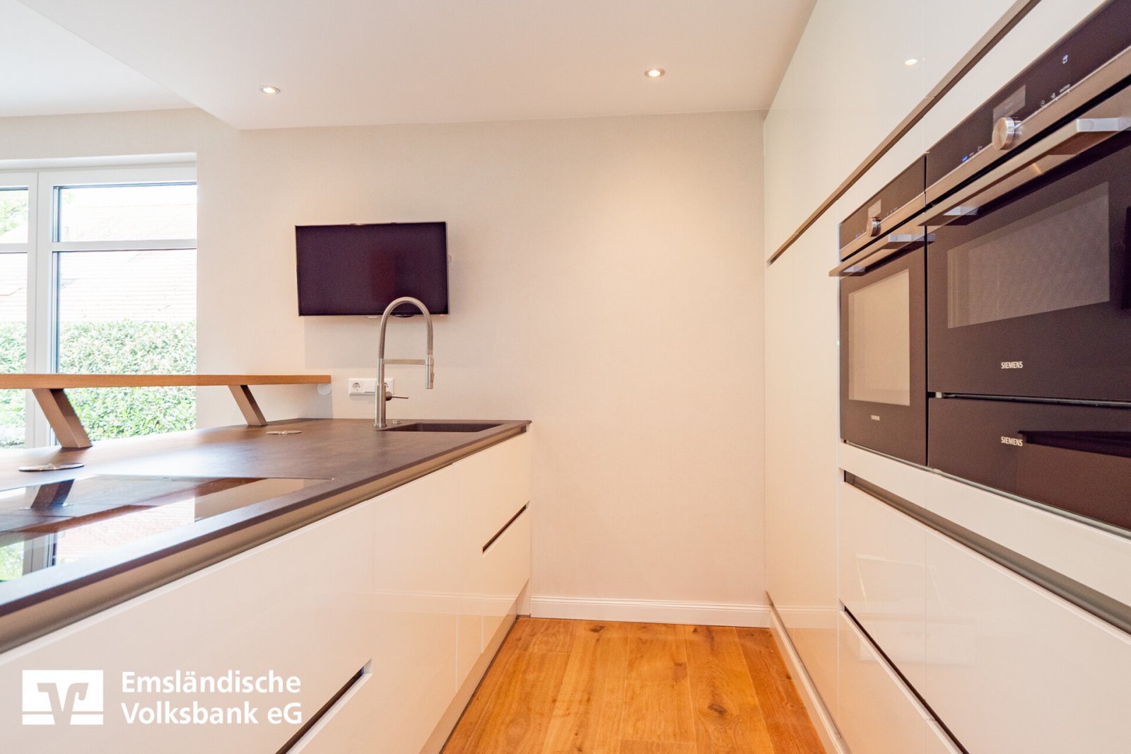 &nbsp;