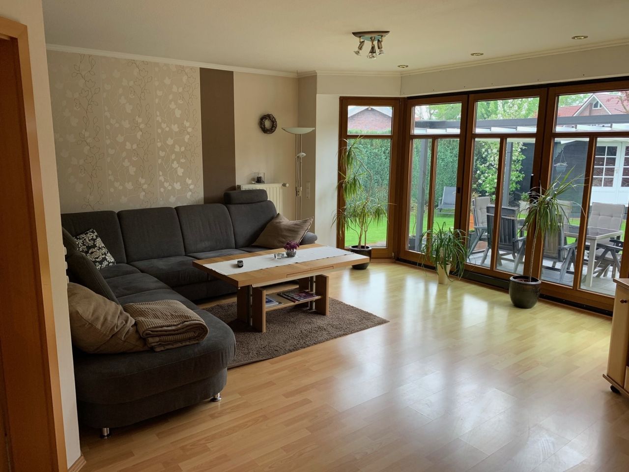 Wohn-Esszimmer (Anbau)