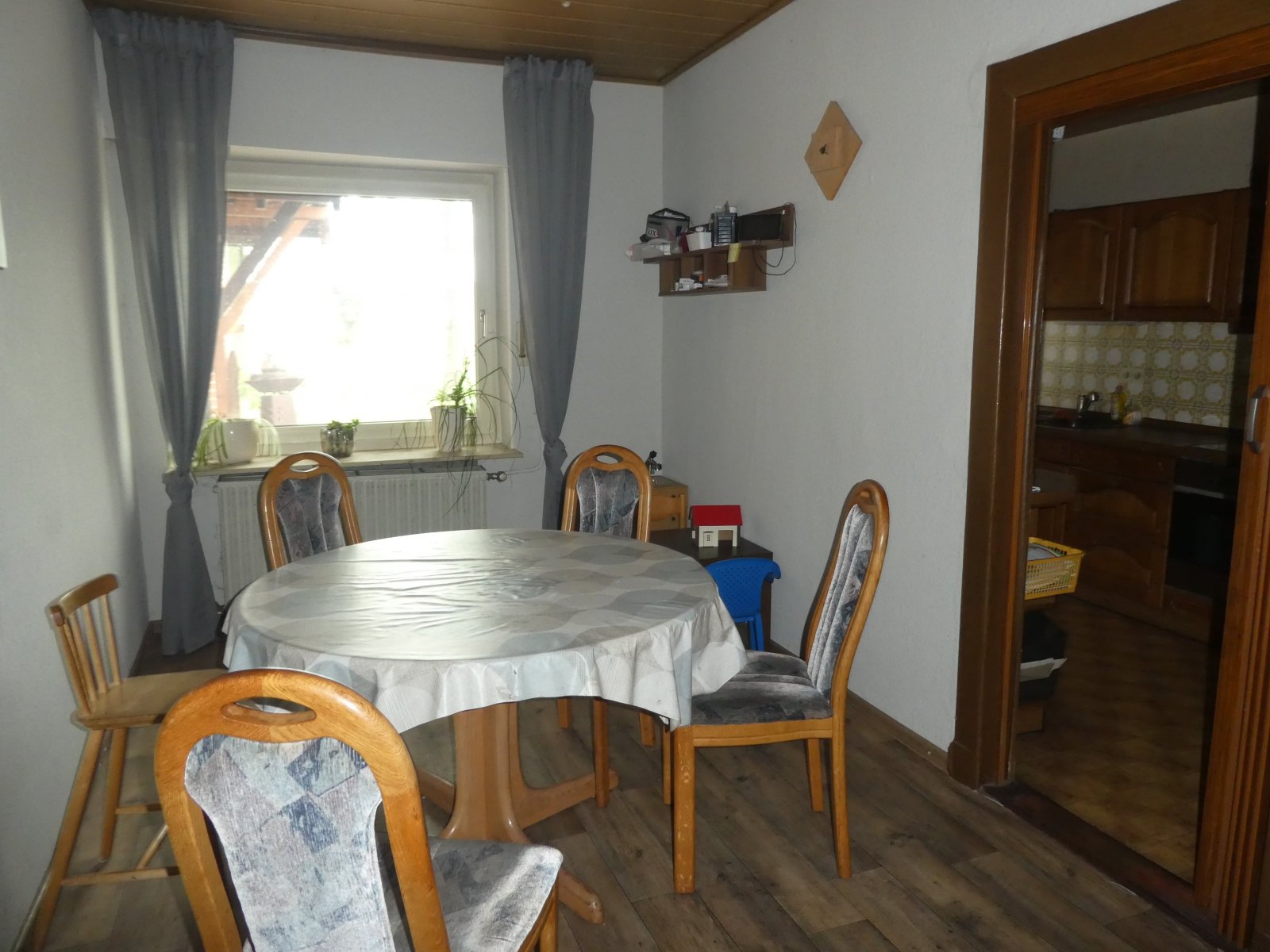 Wohnung 2 Esszimmer