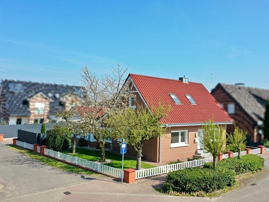 Straßenansicht