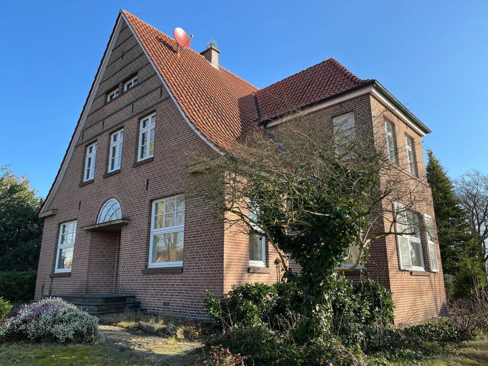 Vordere Ansicht