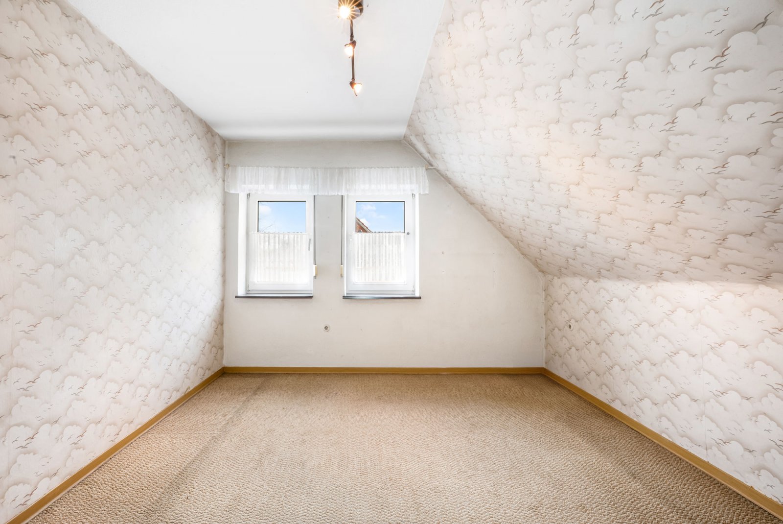 Schlafzimmer 2