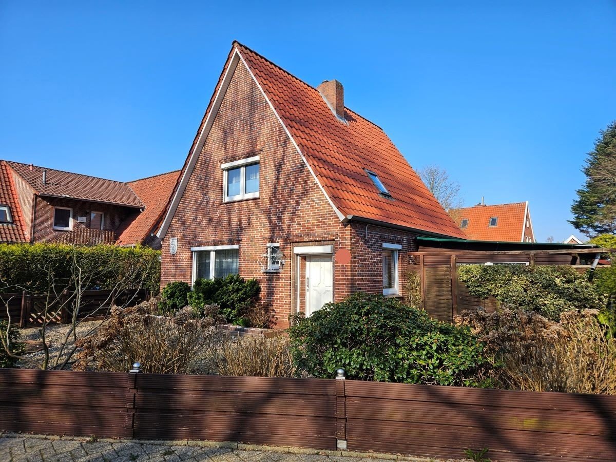 Straßenansicht