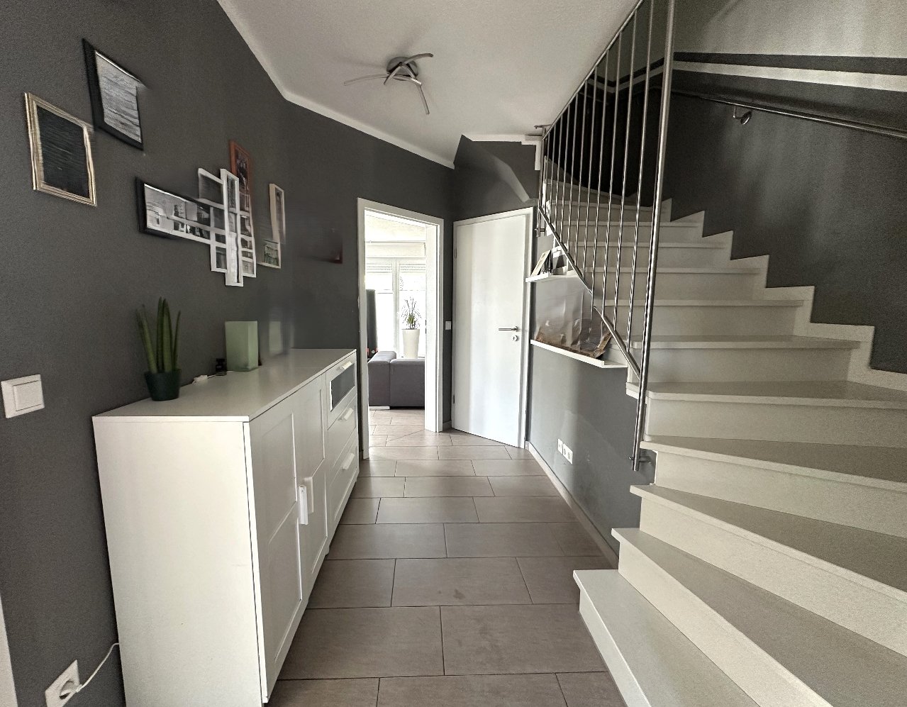 Treppe zum Dachgeschoss