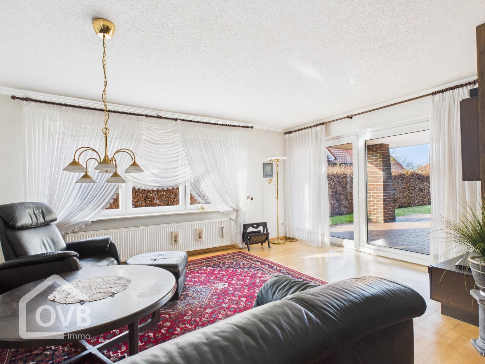 Wohnzimmer mit Terrassenzugang