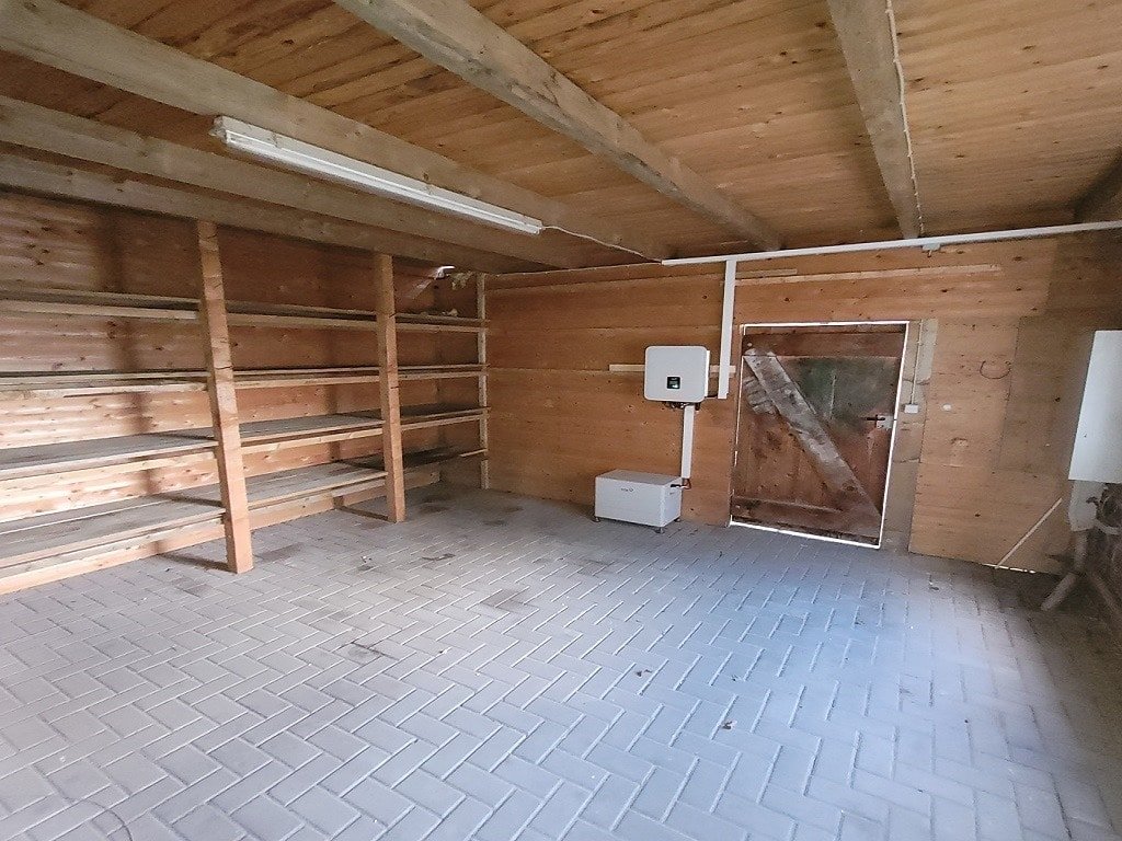 Lager Halle