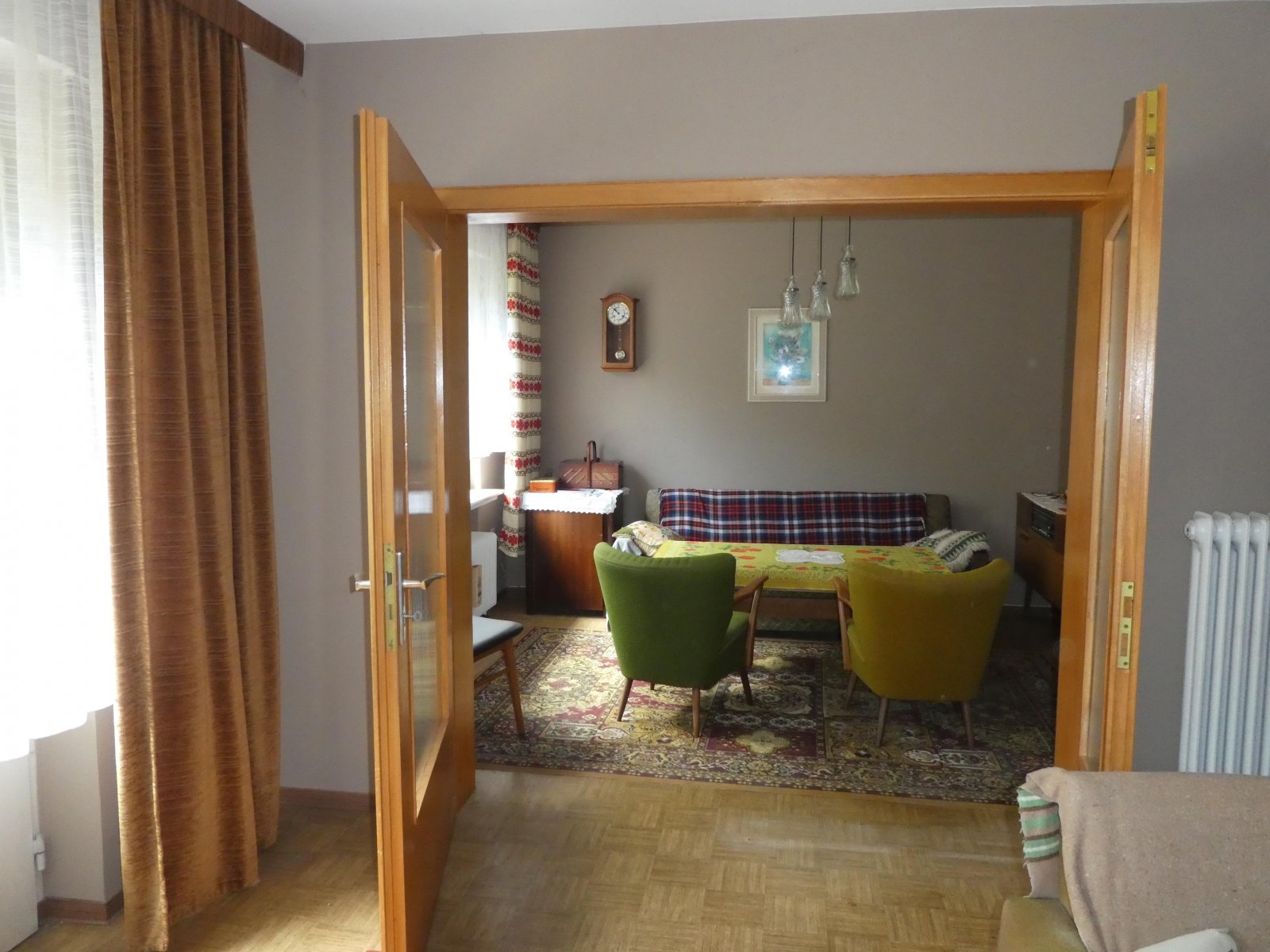 Blick in Esszimmer