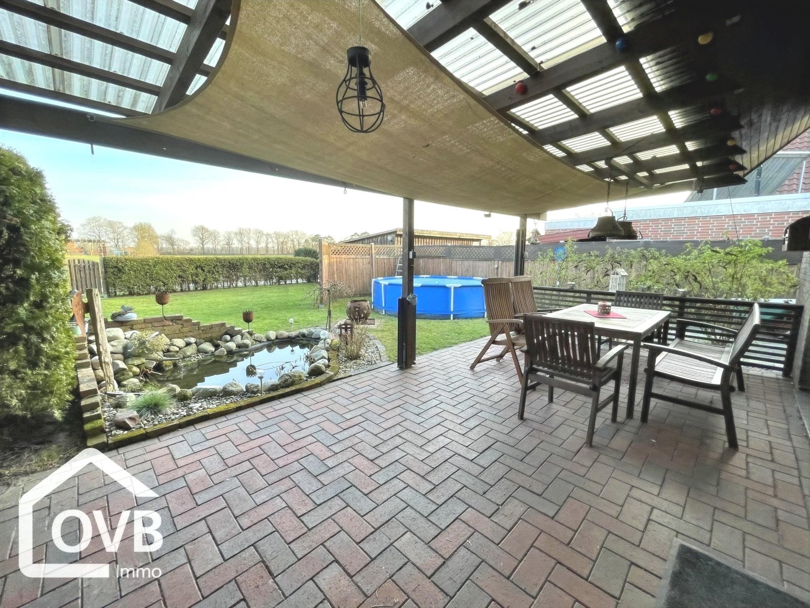 Terrasse WHG rechts