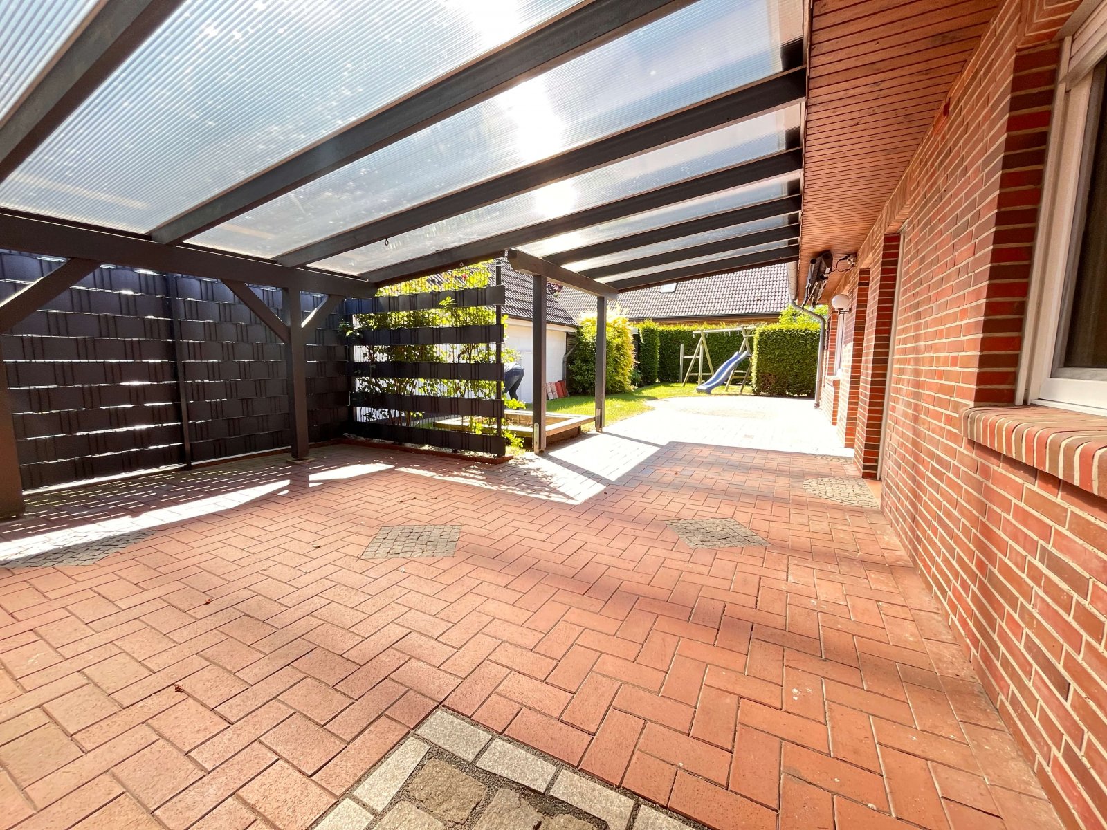 Überdachte Terrasse