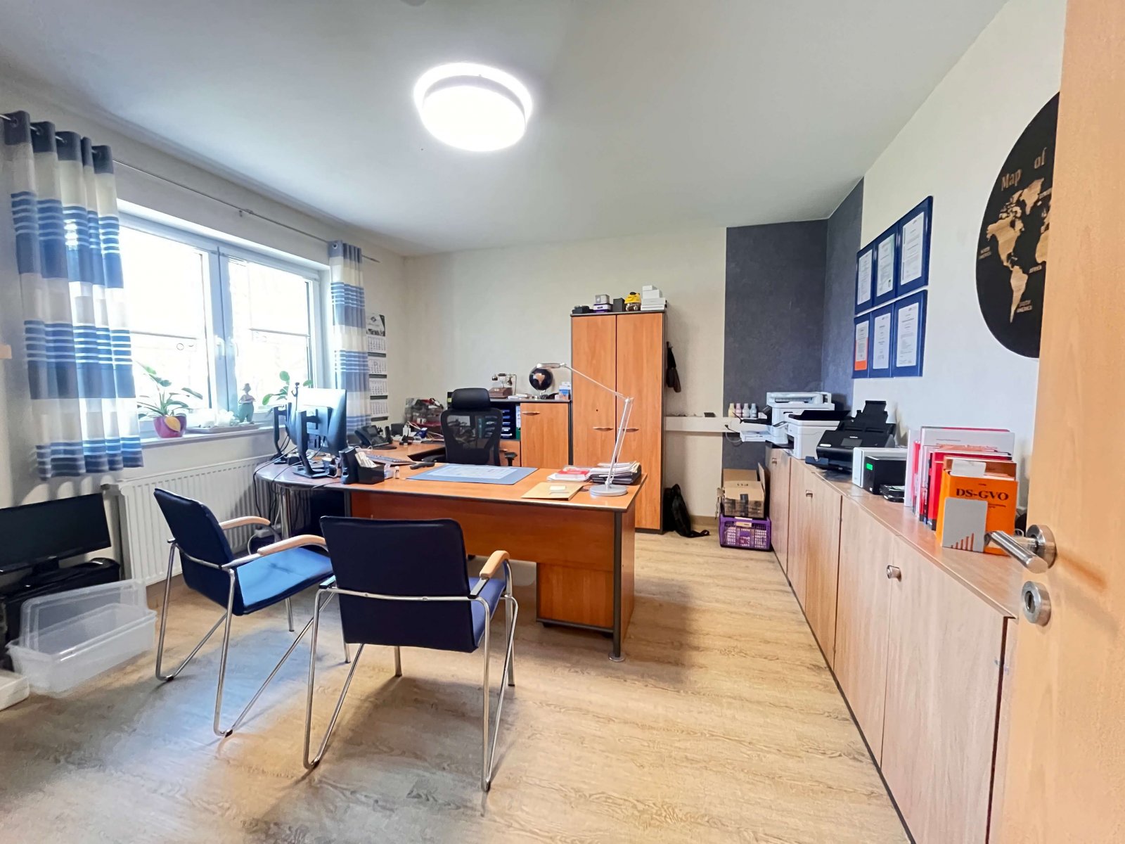 Büro / Schlafen