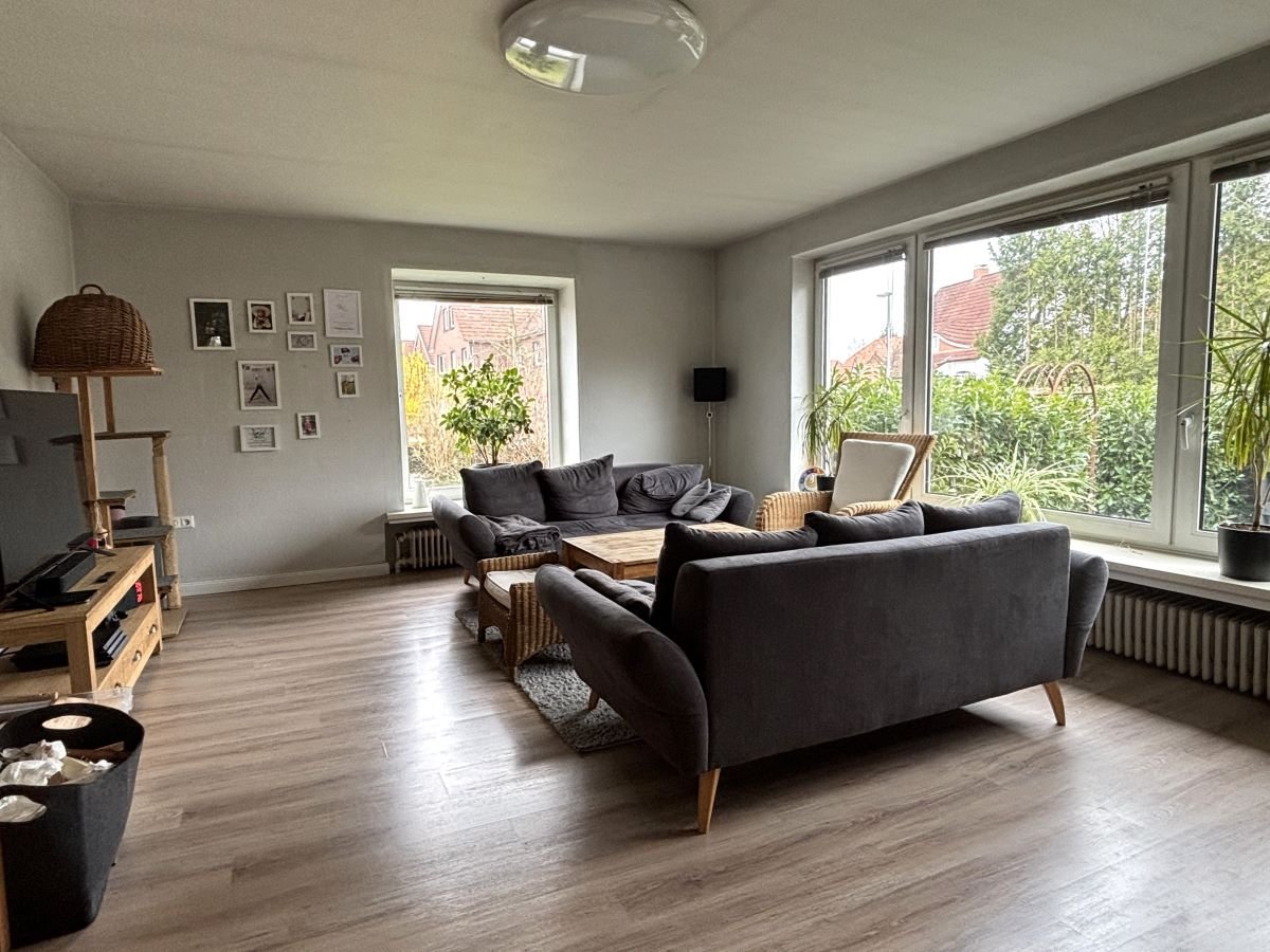 großes Wohnzimmer