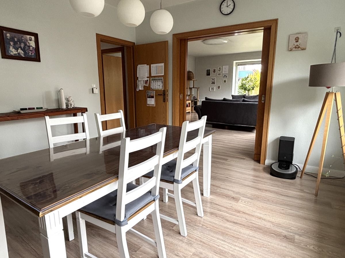 Blick ins Wohnzimmer