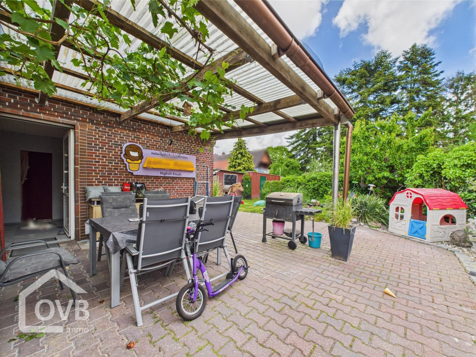 Terrasse überdacht