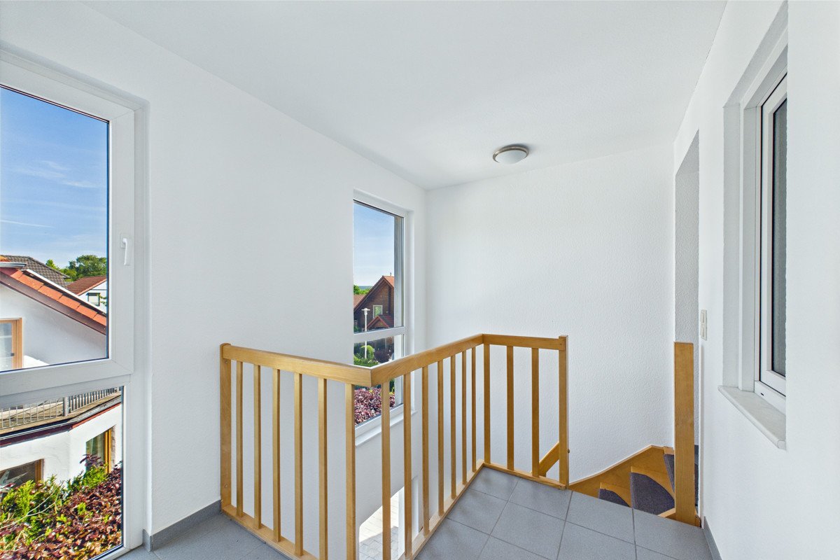 CAM03586G0-PR0046-STILL001