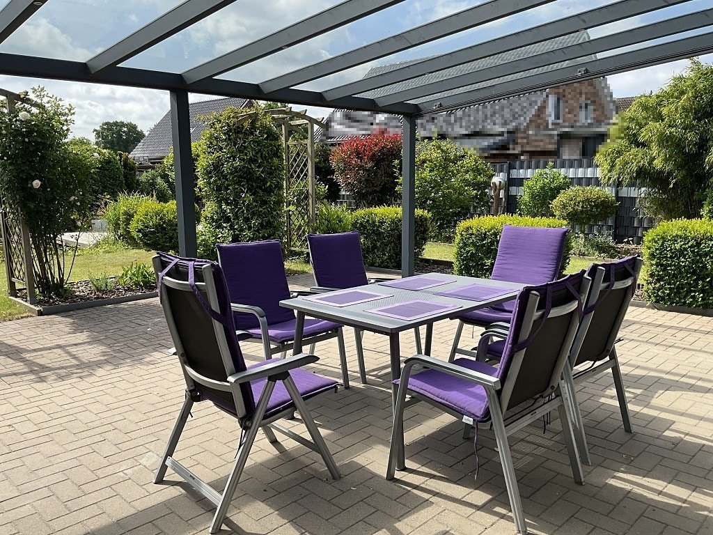 überdachte Terrasse
