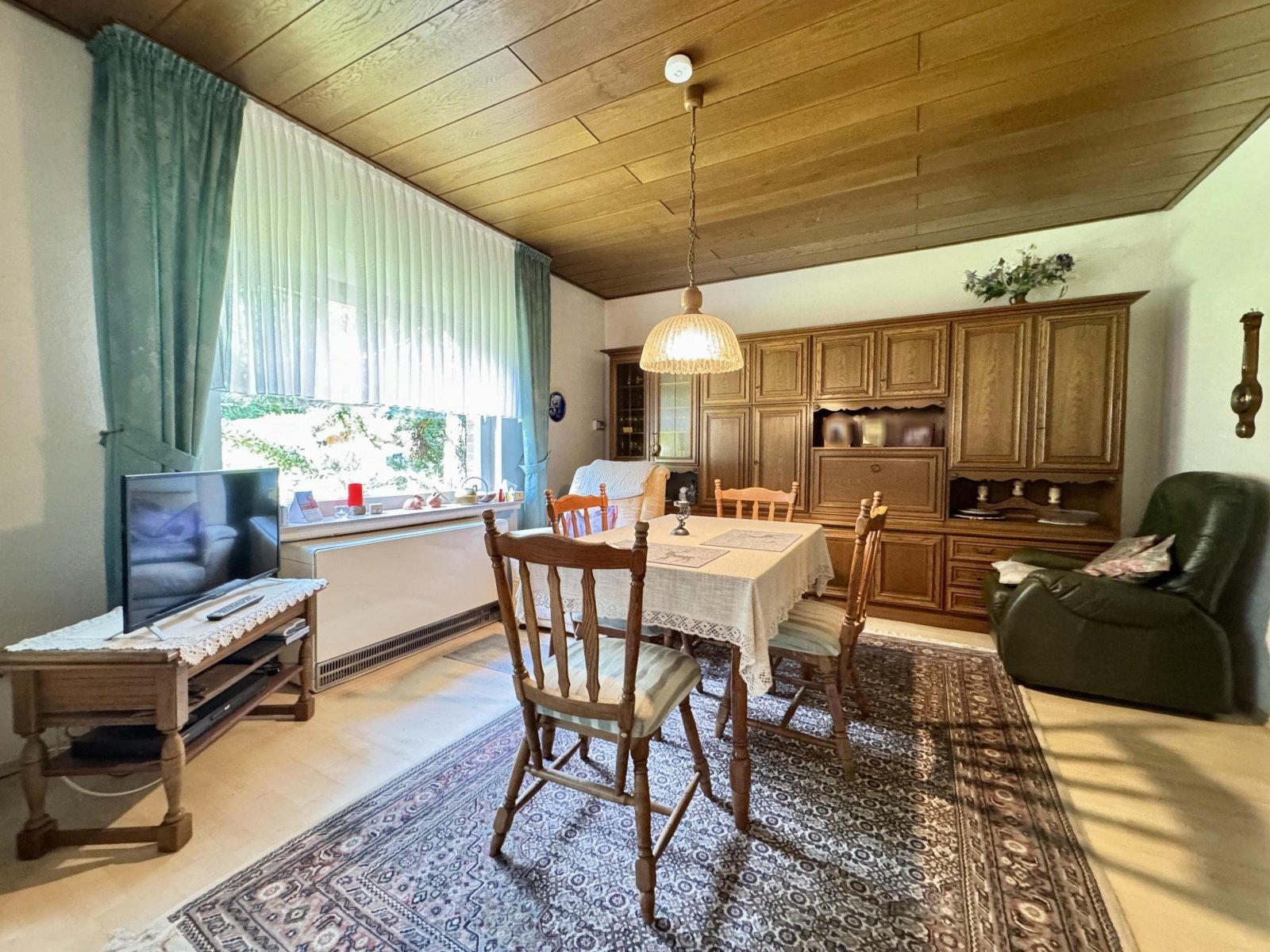 Wohn- und Esszimmer