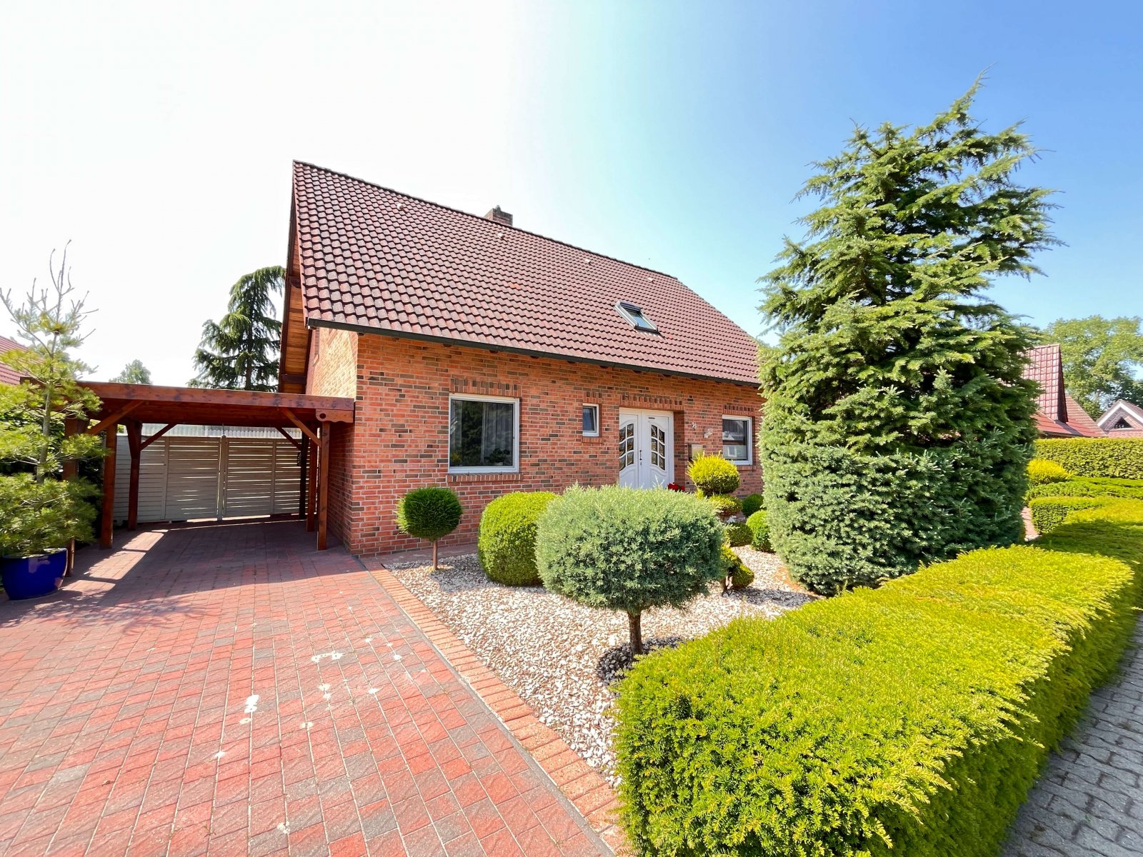Haus - Carport