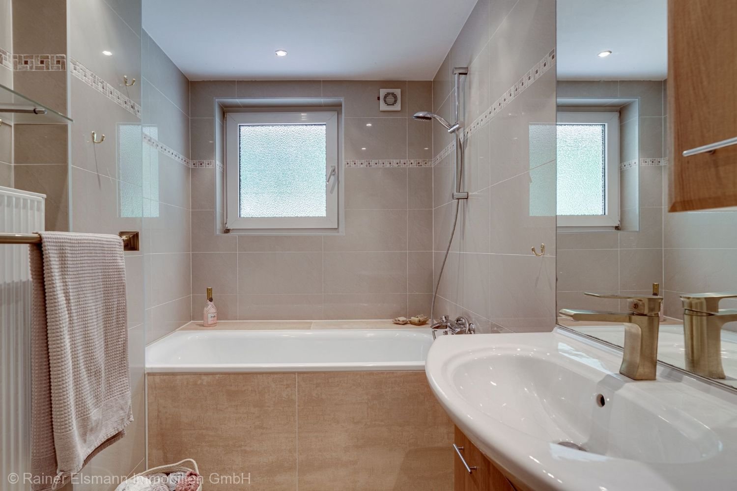 Souterrain Badezimmer 