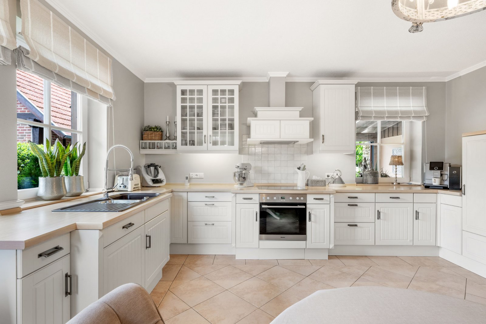 Küche (Wohnhaus 2) 