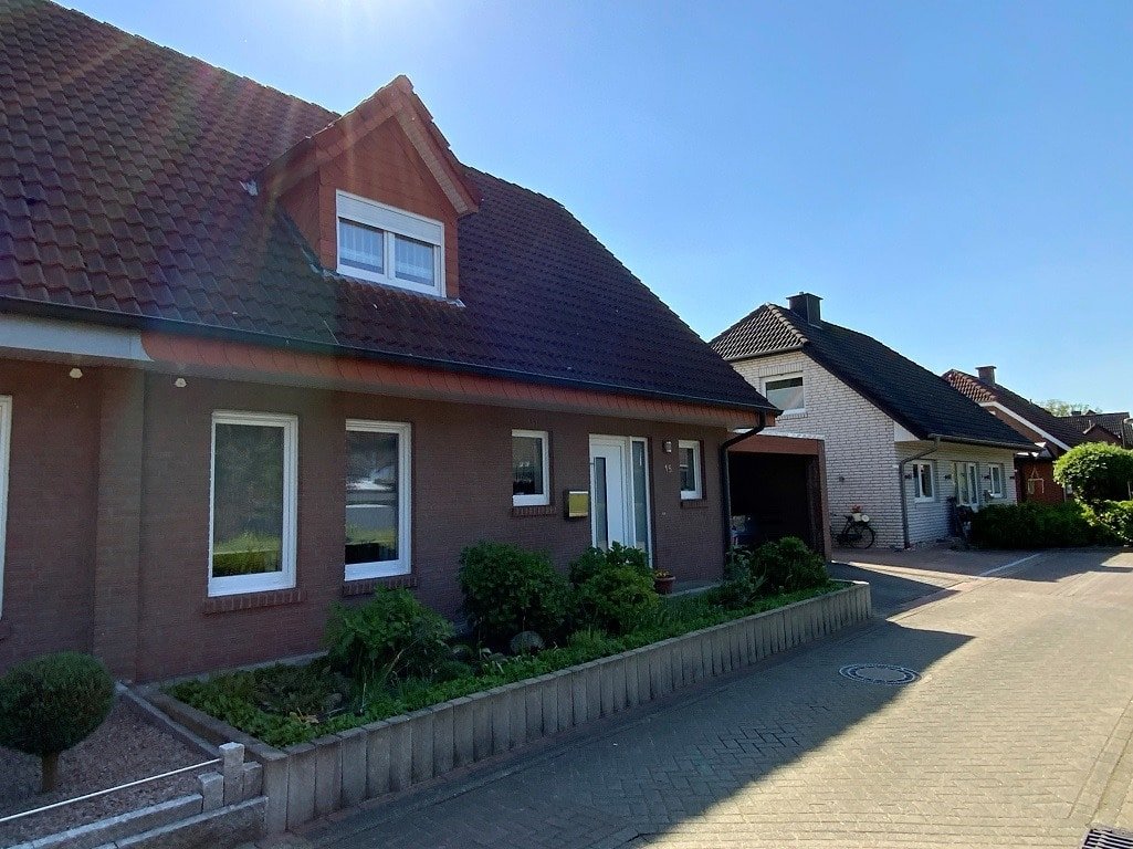 Straßenansicht