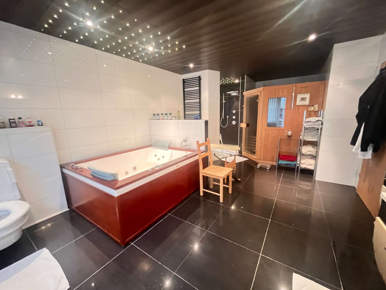 Bad mit Sauna