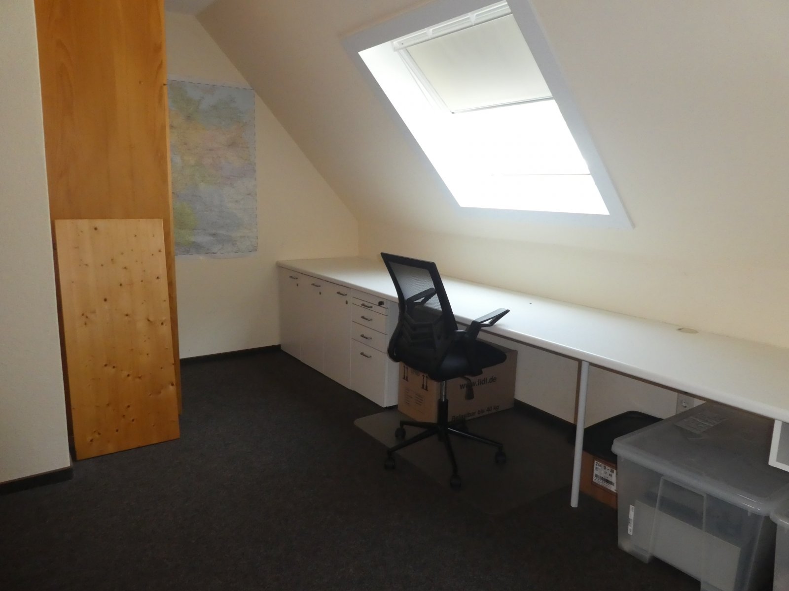 Büro (Durchgangszimmer Altbau)