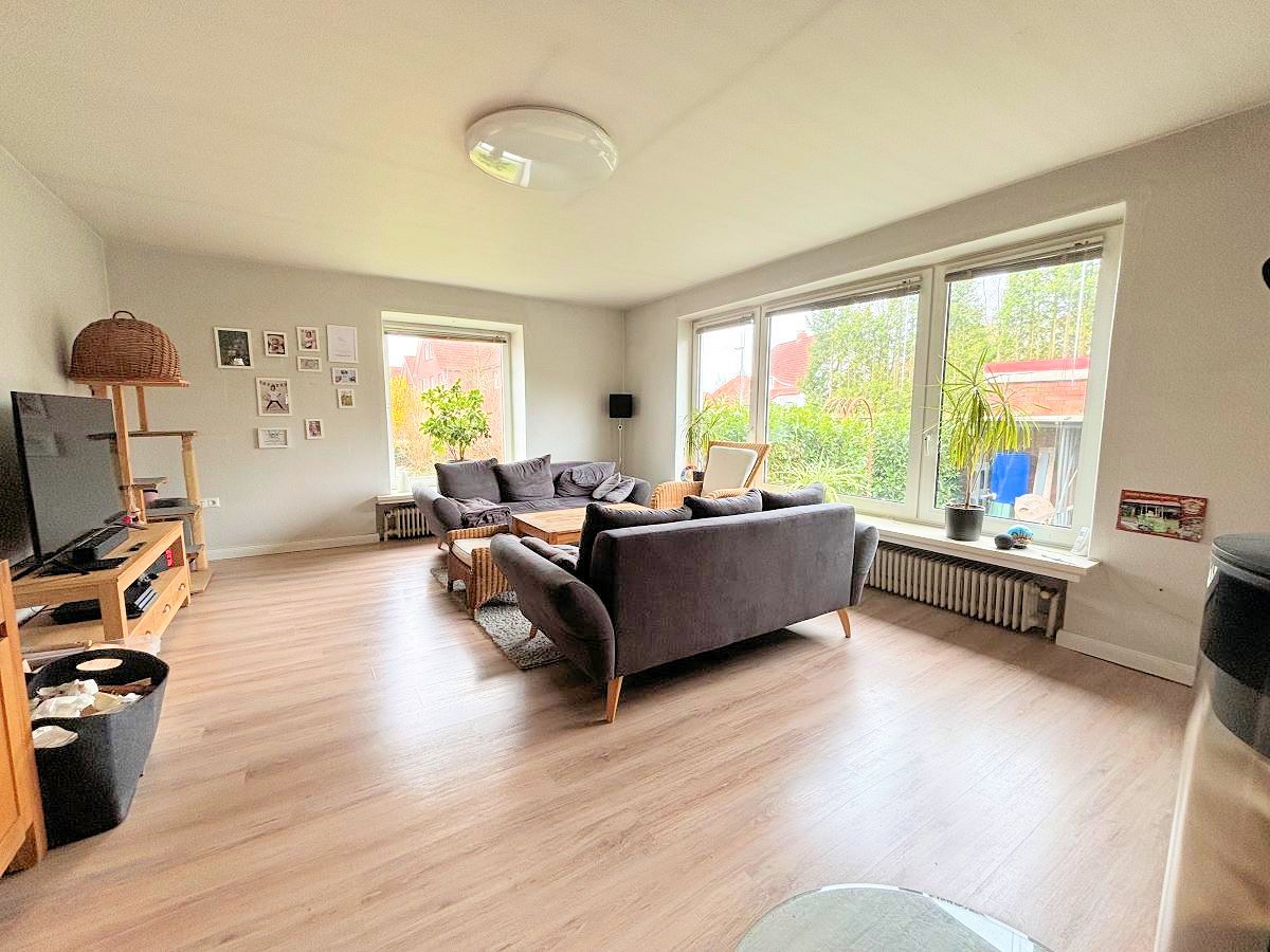 großes Wohnzimmer