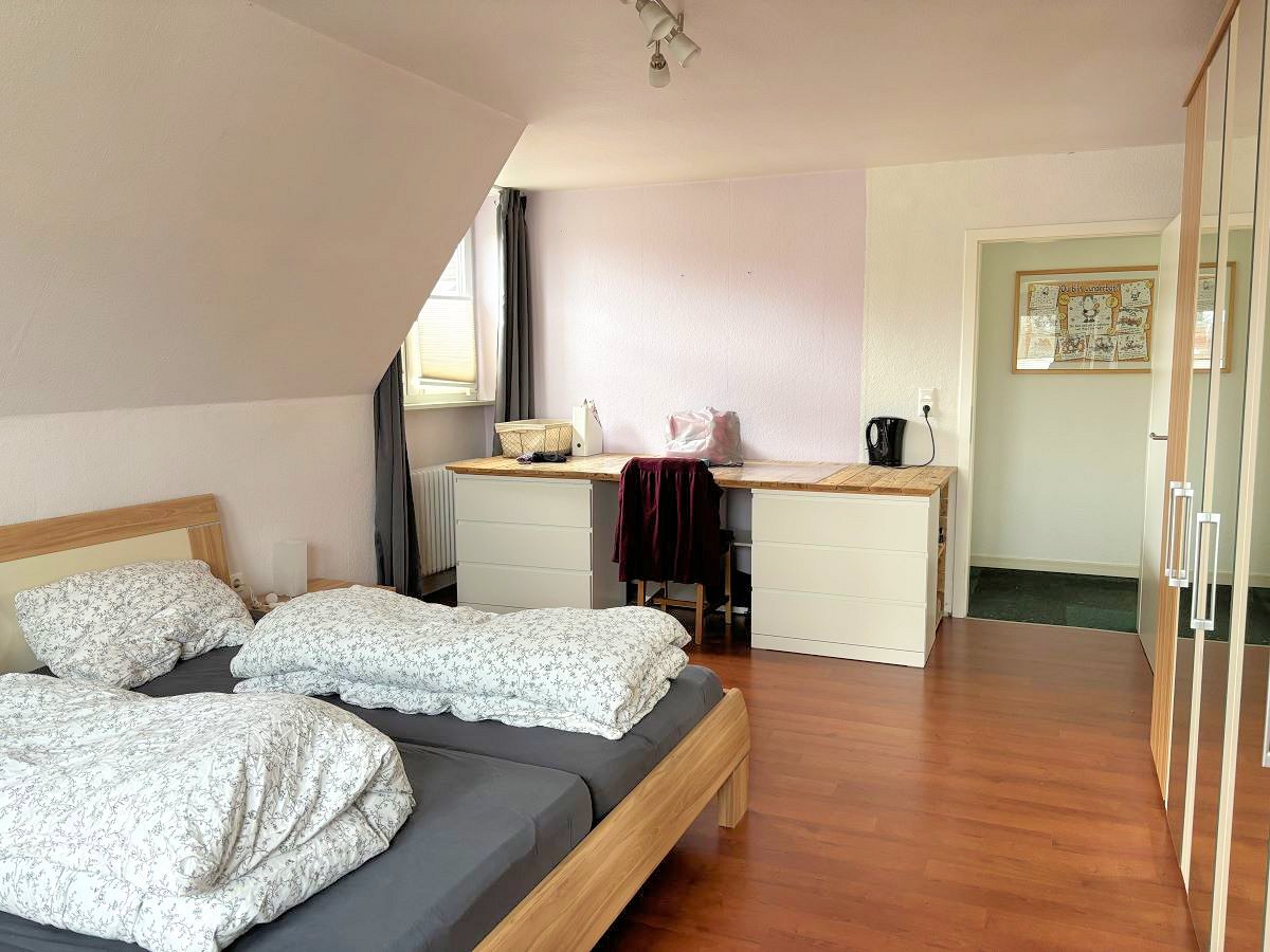 das Schlafzimmer im Dachgeschoss
