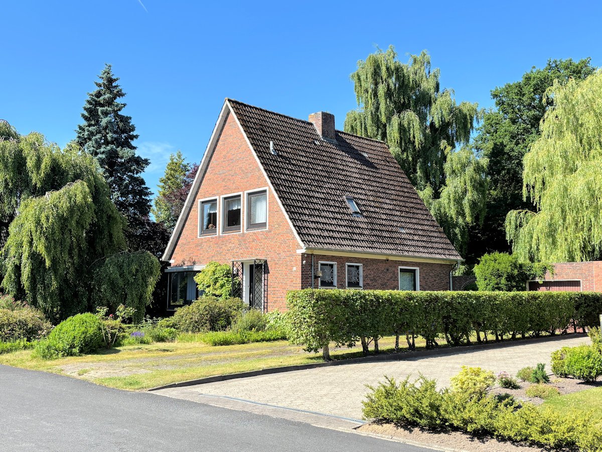 Straßenansicht