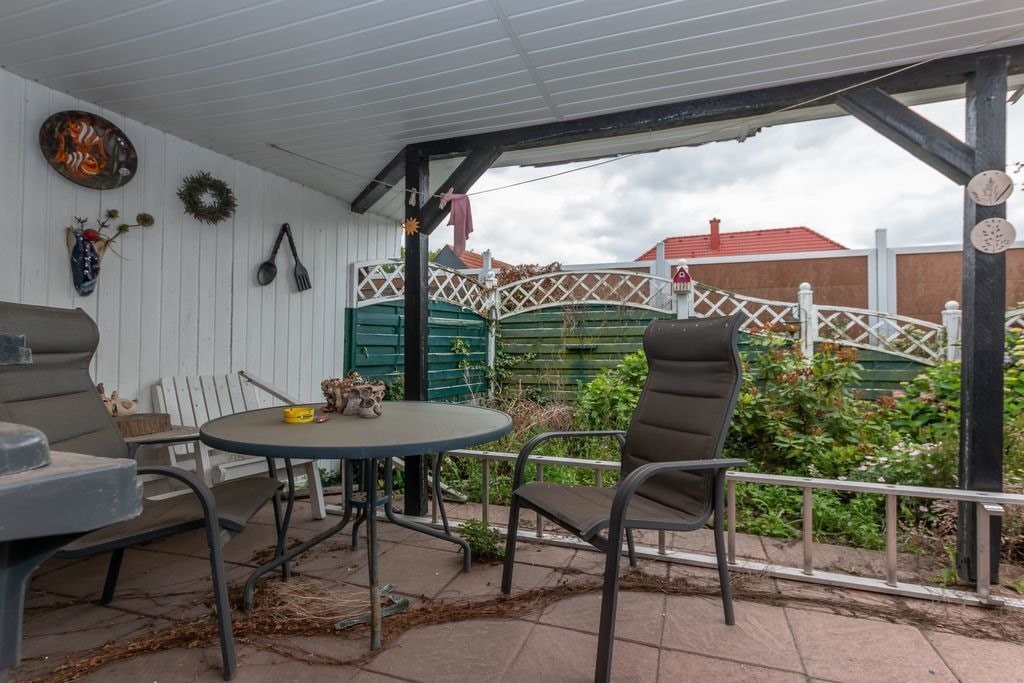 überdachte Terrasse
