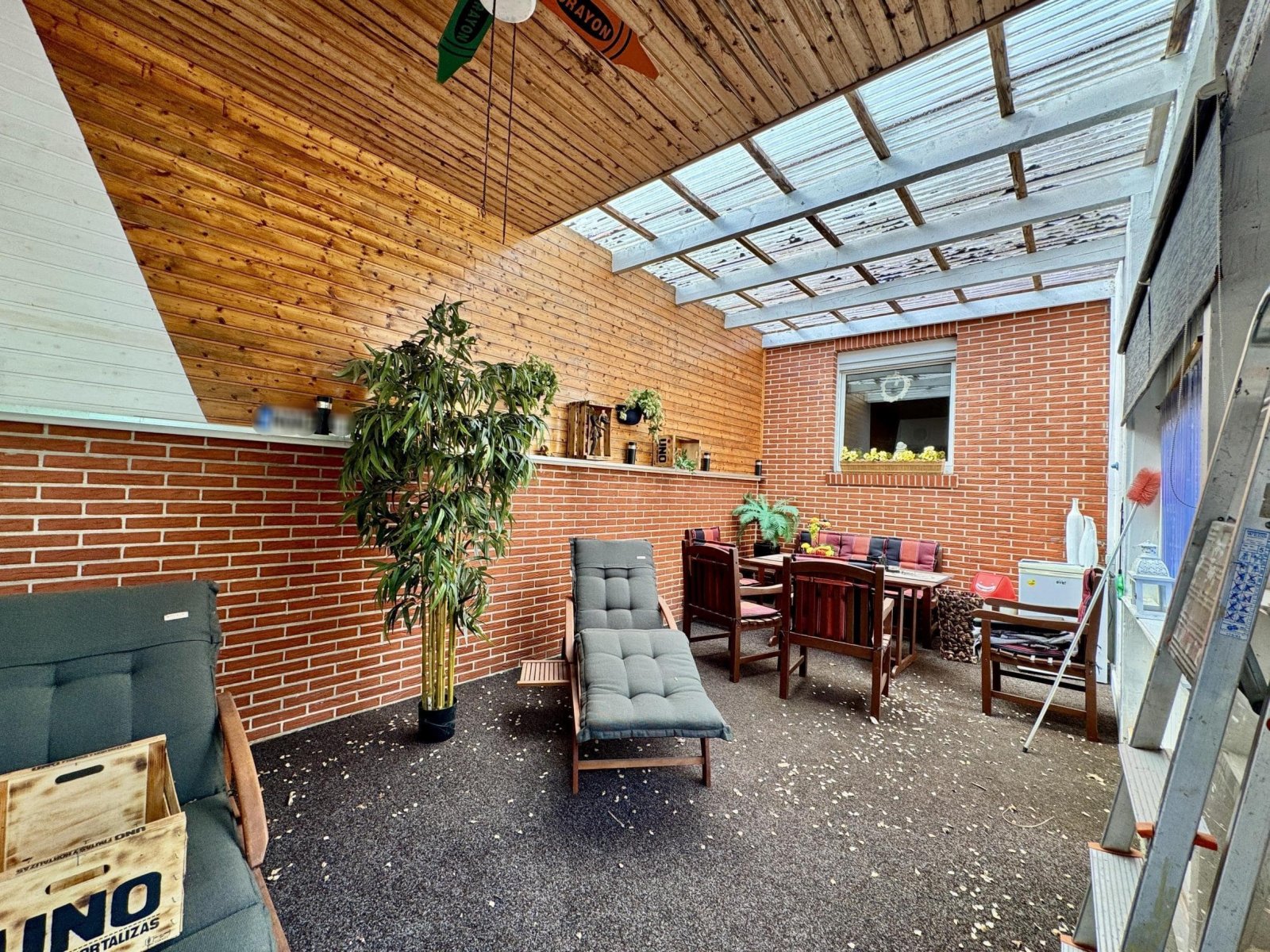Überdachte Terrasse