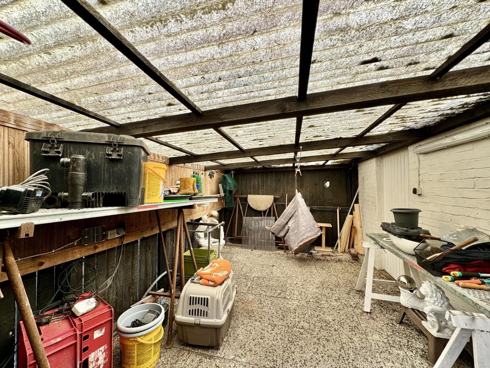 Überdachte Terrasse