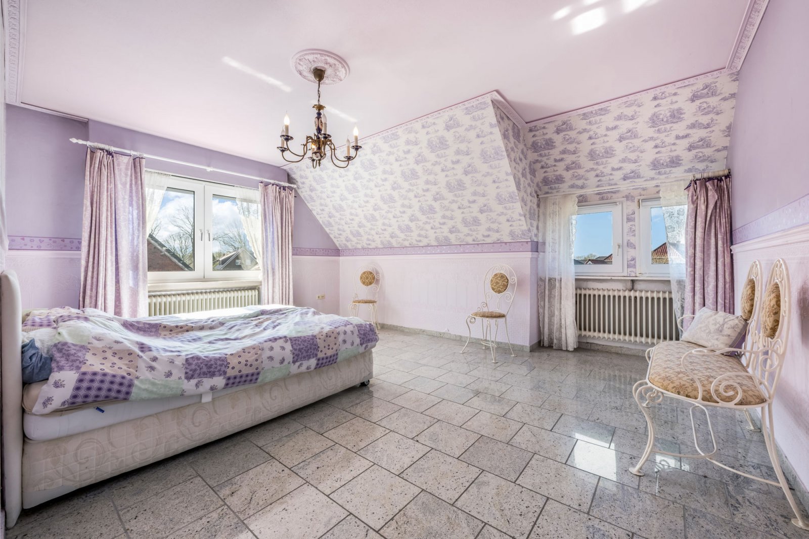 Schlafzimmer 4 Dachgeschoss