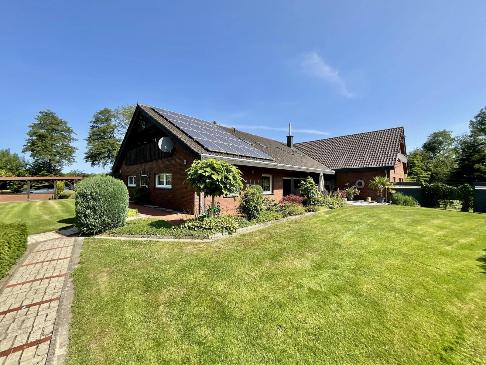 Rückansicht Garten