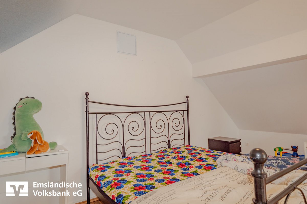 Schlafzimmer DG