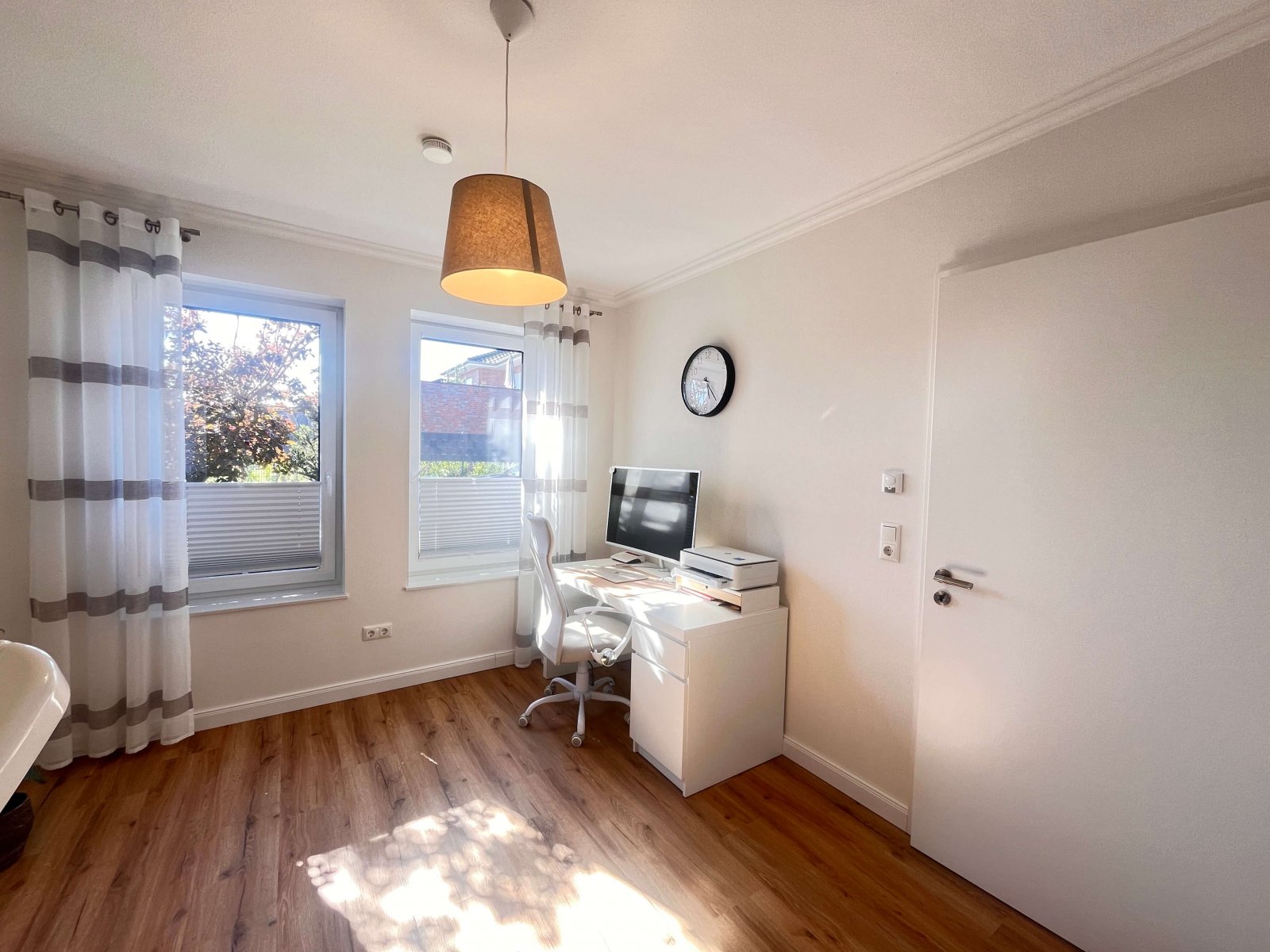 Büro/Gäste