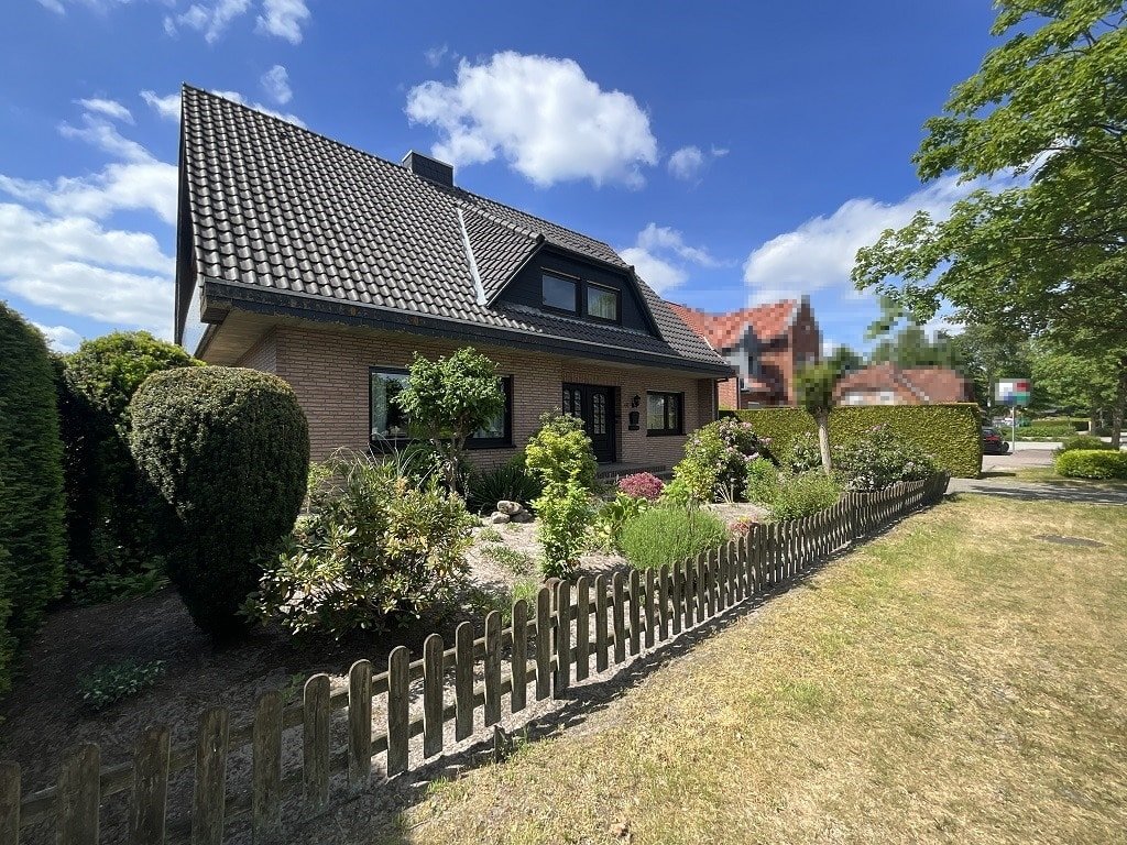 Straßenansicht