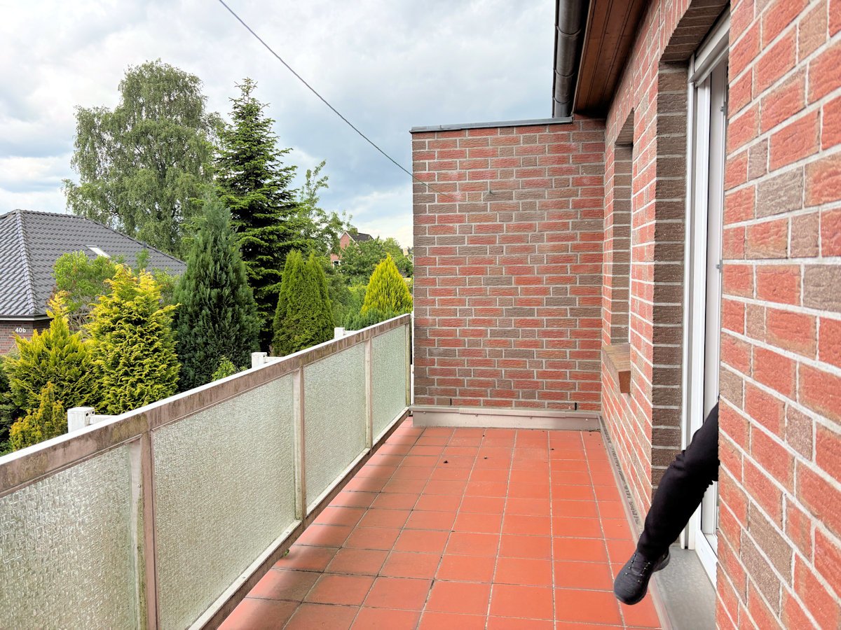 großer Balkon