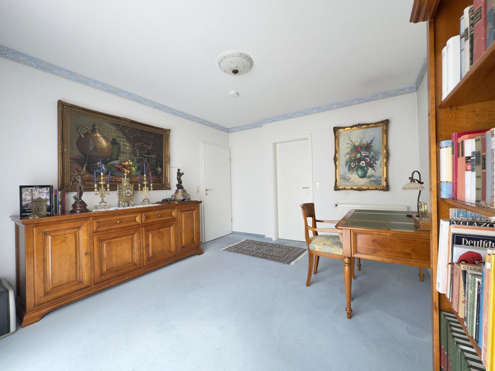Schlafzimmer / Büro Erdgeschoss
