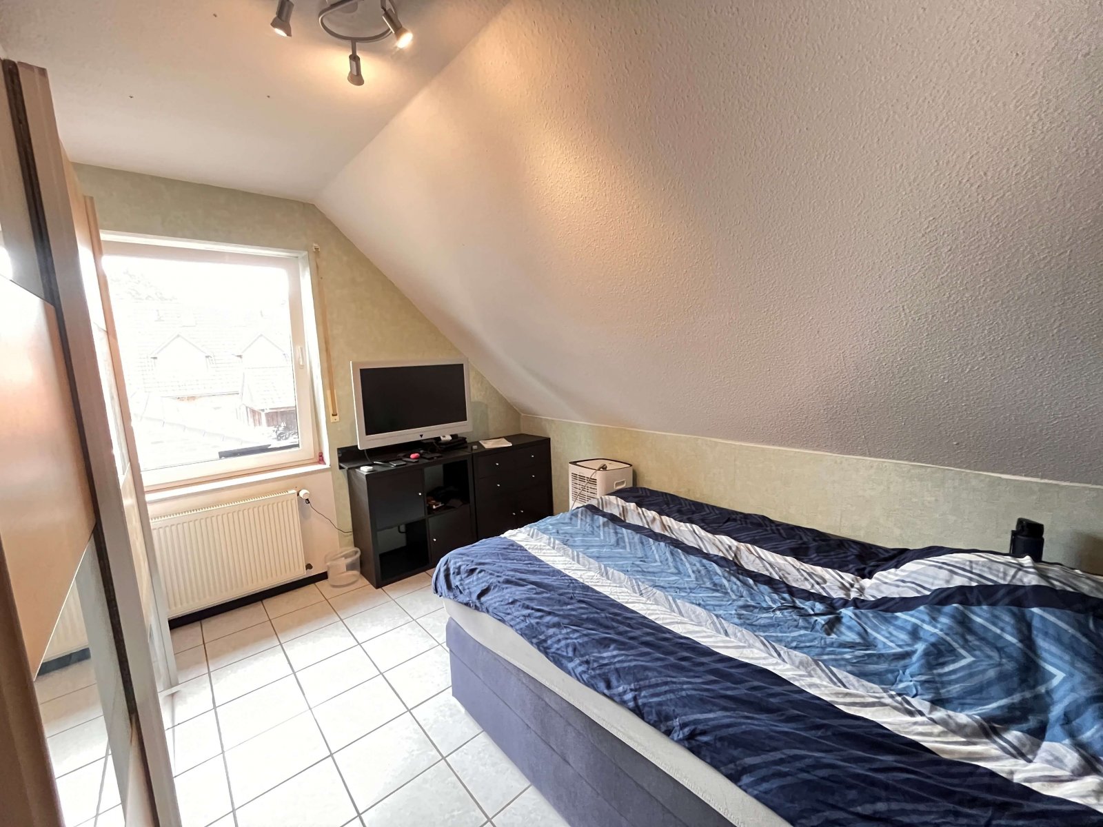 Schlafzimmer OG