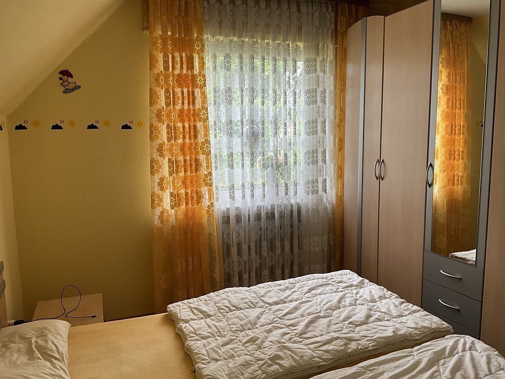 Elternschlafzimmer DG