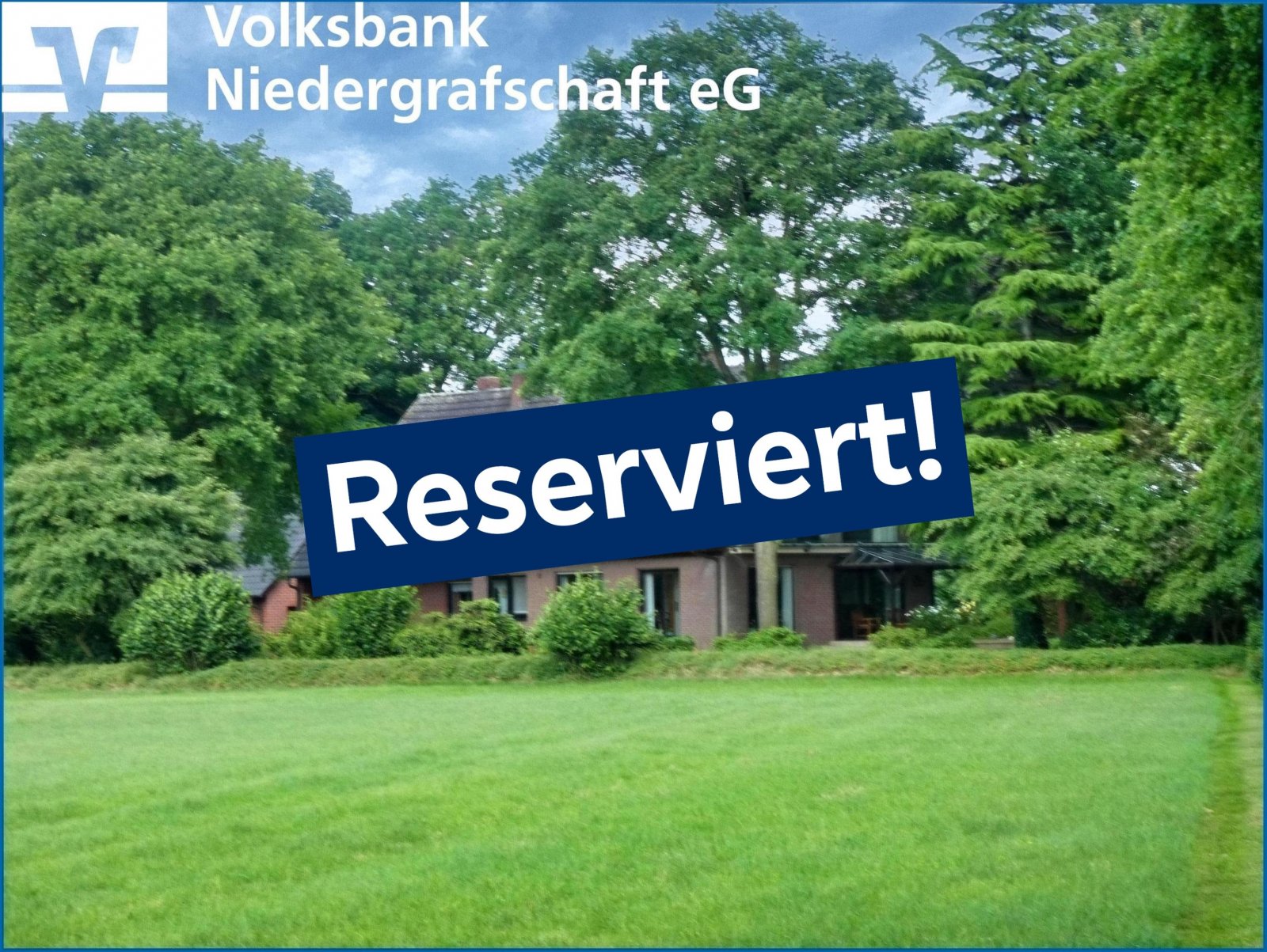 Blick auf Anwesen