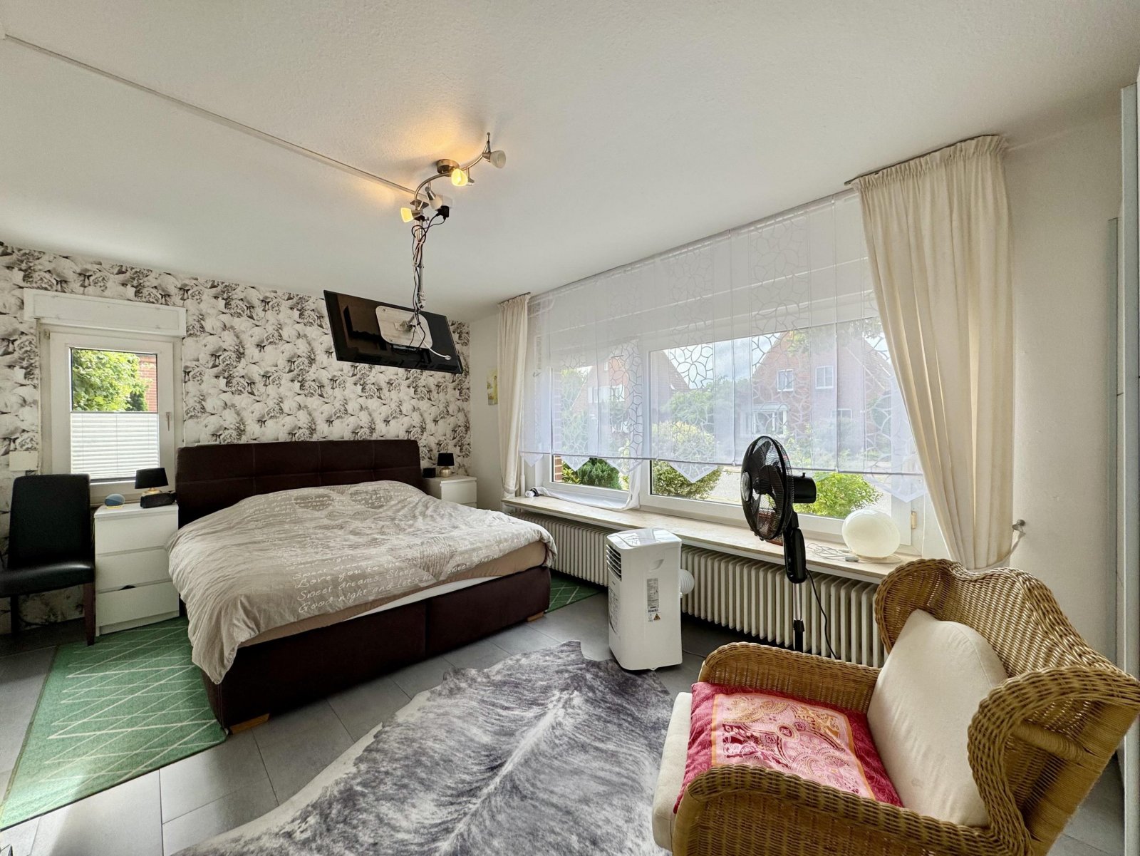 Schlafzimmer EG