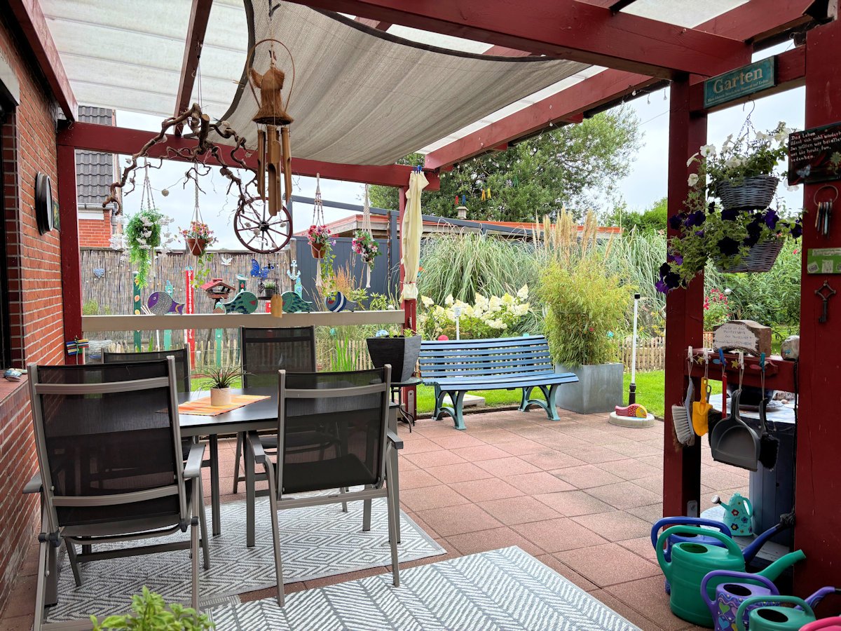 überdachte Terrasse